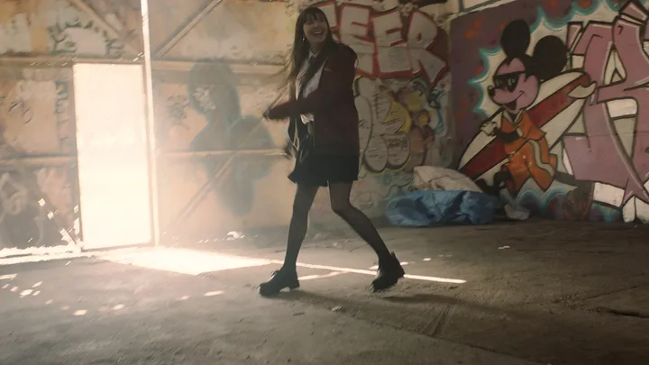 Still from Skive — doorway light
